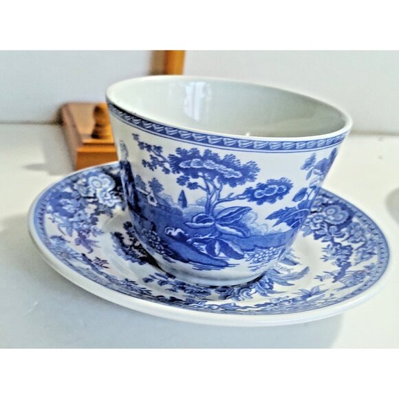 Spode blue Collection Georgian Series "Girl at Well" Cup & Saucer Set - Picture 7 of 10